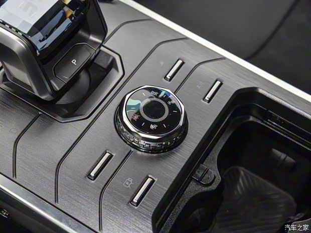 奇瑞汽车 捷途山海T2 2024款 C-DM 208KM 山野版 奇瑞汽车 捷途山海T2 2024款 C-DM 208KM 山野版