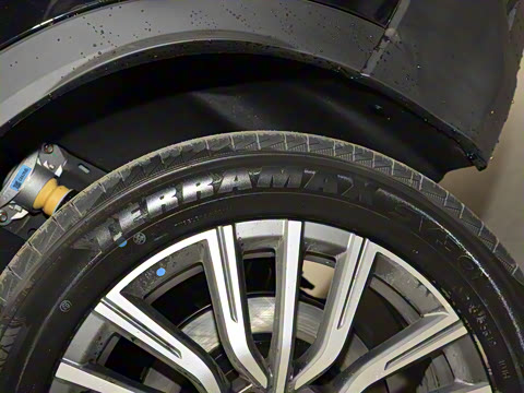 2025款 冠军版 1.5T DCT冠军MAX 5座 2025款 冠军版 1.5T DCT冠军MAX 5座