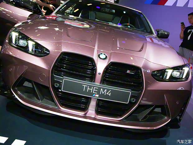 寶馬M 寶馬M4 2024款 M4敞篷轎跑車 M xDrive 雷霆版