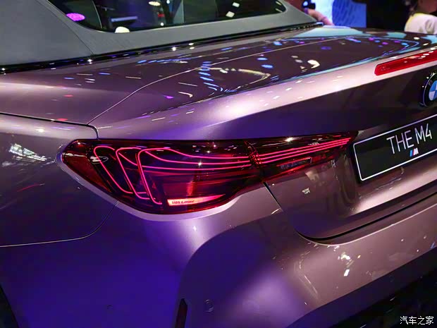 寶馬M 寶馬M4 2024款 M4敞篷轎跑車 M xDrive 雷霆版