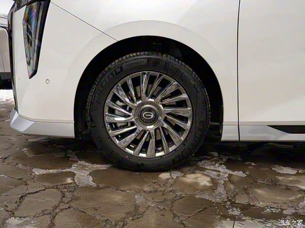 廣汽乘用車 傳祺M8 2024款 宗師系列 400T 先鋒