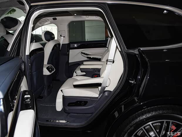 远航汽车 远航H8 2023款 560km 四驱尊享版 远航汽车 远航H8 2023款 560km 四驱尊享版