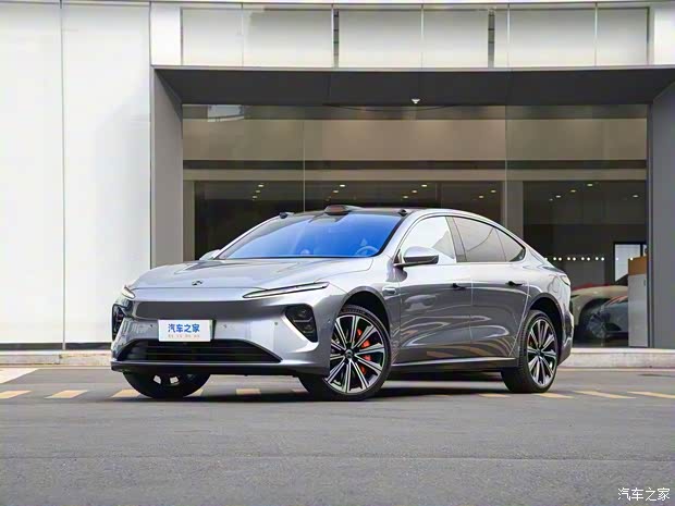 蔚来 蔚来ET7 2024款 75kWh 行政签名版 蔚来 蔚来ET7 2024款 75kWh 行政签名版