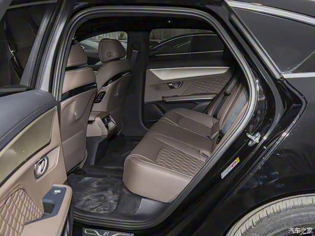 比亞迪 漢 2024款 DM-i 121KM 尊貴型