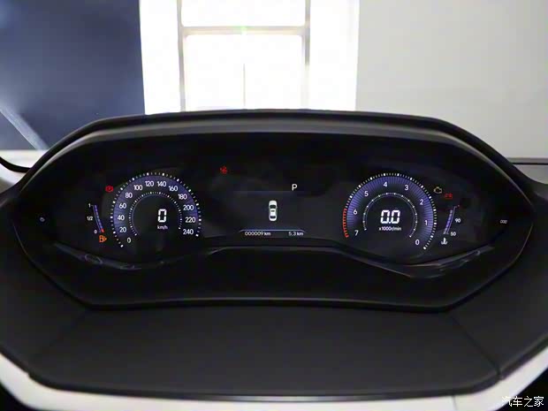 東風(fēng)標(biāo)致 標(biāo)致408 2024款 360THP 龘龘款 拉圖版