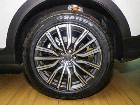 2025款 冠军版 1.5T DCT冠军PRO 5座 2025款 冠军版 1.5T DCT冠军PRO 5座