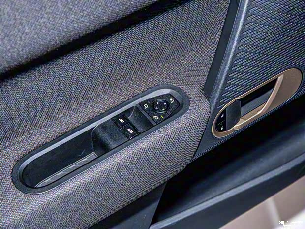 光束汽车 MINI新能源 2024款 COOPER S 光束汽车 MINI新能源 2024款 COOPER S