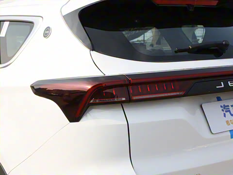 2025款 冠军版 1.5T DCT冠军MAX 7座 2025款 冠军版 1.5T DCT冠军MAX 7座