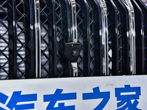 2025款 冠军版 1.5T DCT冠军PRO 7座 2025款 冠军版 1.5T DCT冠军PRO 7座