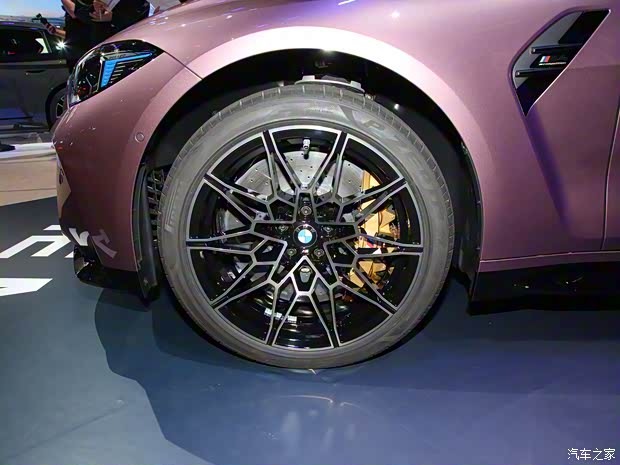 寶馬M 寶馬M4 2024款 M4敞篷轎跑車 M xDrive 雷霆版