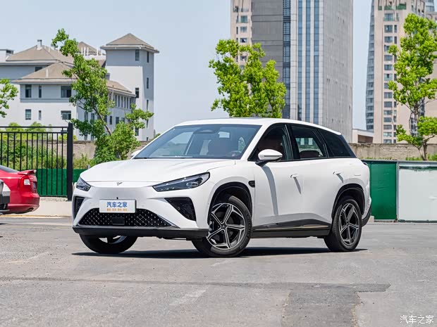 合眾汽車(chē) 哪吒L 2024款 220 閃充版