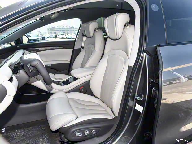 智己汽車 智己L7 2024款 后驅(qū)版