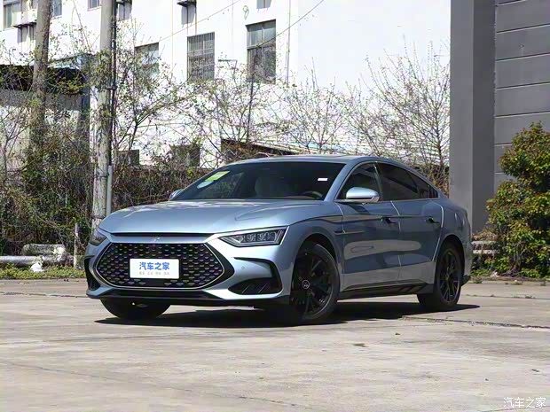 比亞迪 漢 2024款 DM-i 榮耀版 121KM 尊榮型