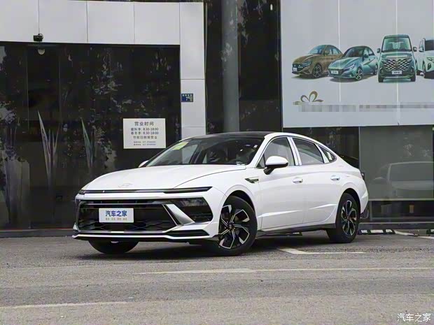 北京現(xiàn)代 索納塔 2024款 1.5T Air