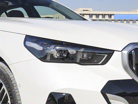 2025款 530Li 领先型 M运动套装 2025款 530Li 领先型 M运动套装