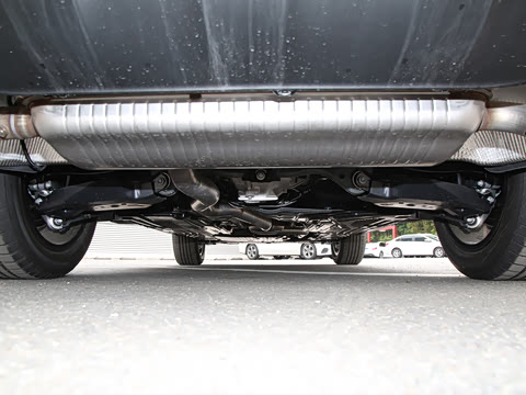 2024款 GLC 260 L 4MATIC 动感型 7座 2024款 GLC 260 L 4MATIC 动感型 7座