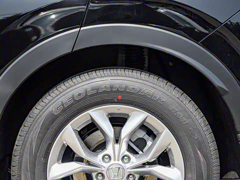 2024款 240TURBO 两驱锋尚版 5座 2024款 240TURBO 两驱锋尚版 5座