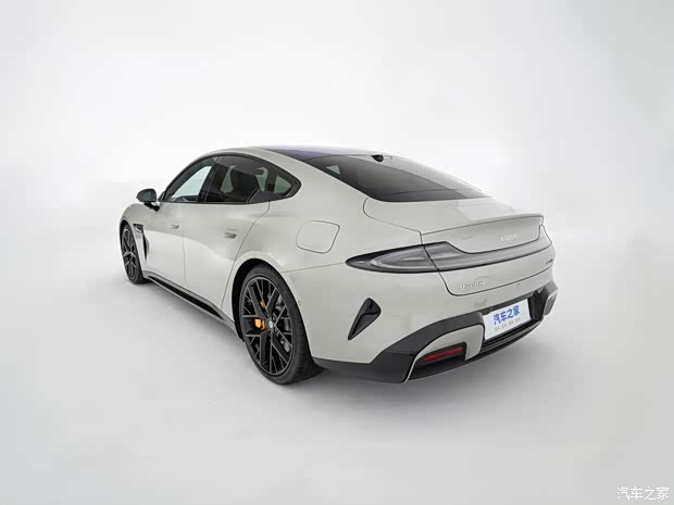 小米汽車(chē) 小米SU7 2024款 800km 四驅(qū)超長(zhǎng)續(xù)航高階智駕Max版