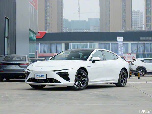 合眾汽車 哪吒S 2024款 增程 1060 尊享版