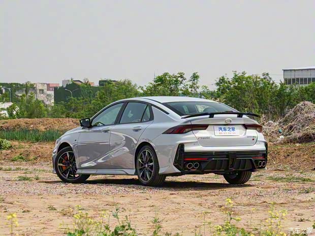 广汽乘用车 影豹 2024款 400T 自动 R PRO版 广汽乘用车 影豹 2024款 400T 自动 R PRO版