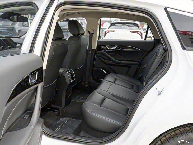 一汽奔騰 奔騰B70 2024款 龍騰版 1.5T 領躍型