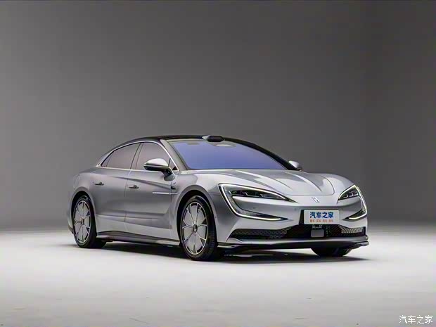 仰望 仰望U7 2024款 高配版