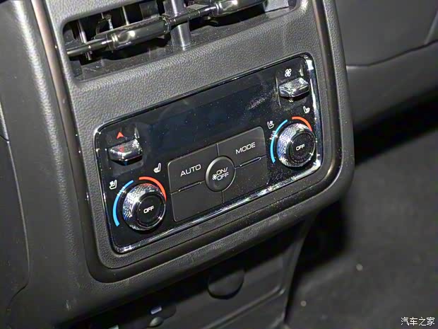 長城汽車 哈弗H9 2024款 2.0T 汽油四驅極境版