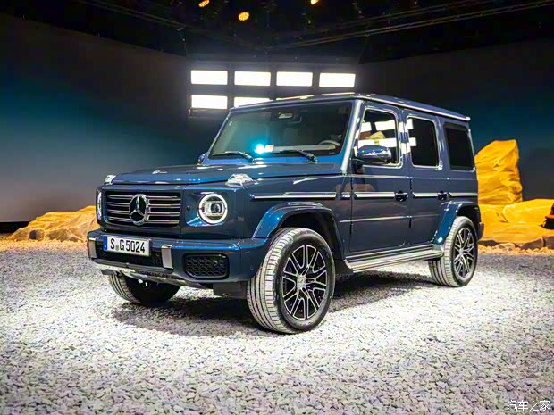 奔驰(进口) 奔驰G级 2025款 G 500 奔驰(进口) 奔驰G级 2025款 G 500