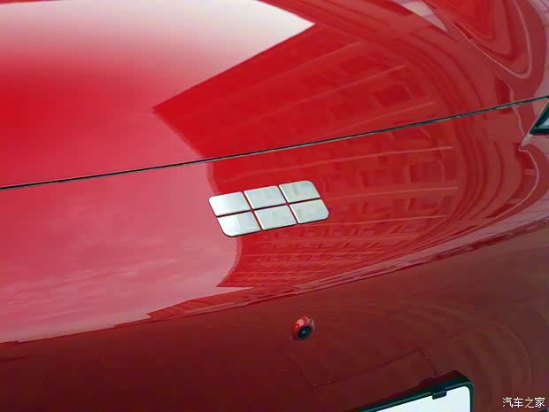 吉利汽车 银河E8 2024款 620km 四驱星舰 性能版 吉利汽车 银河E8 2024款 620km 四驱星舰 性能版