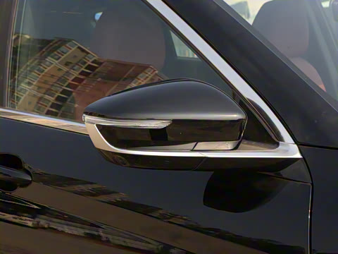 2025款 冠军版 1.5T DCT冠军MAX 7座 2025款 冠军版 1.5T DCT冠军MAX 7座