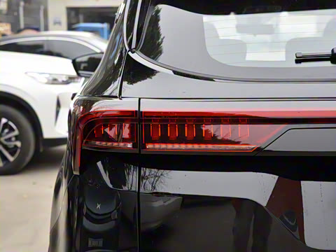 2025款 冠军版 1.5T DCT冠军PRO 5座 2025款 冠军版 1.5T DCT冠军PRO 5座