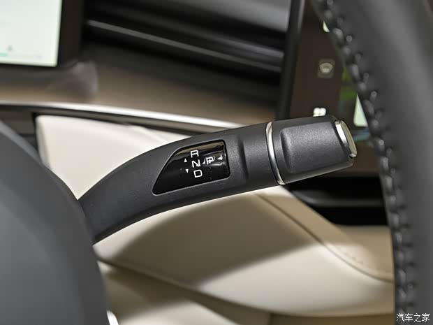 长城汽车 哈弗H6 2024款 2.0T 四驱Max 长城汽车 哈弗H6 2024款 2.0T 四驱Max