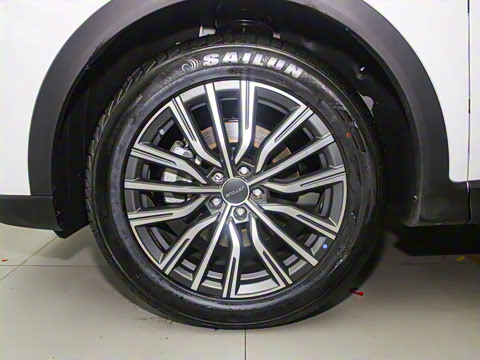 2025款 冠军版 1.5T DCT冠军PRO 5座 2025款 冠军版 1.5T DCT冠军PRO 5座