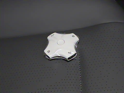 2025款 636Ultra纯电版 6座 2025款 636Ultra纯电版 6座