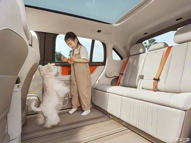 極氪 極氪MIX 2024款 三元鋰 高配版