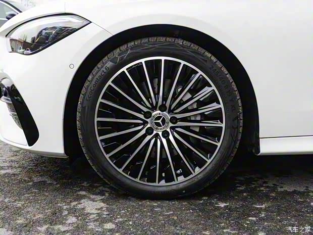 奔驰(进口) 奔驰CLE 2024款 CLE 300 4MATIC Coupe 奔驰(进口) 奔驰CLE 2024款 CLE 300 4MATIC Coupe