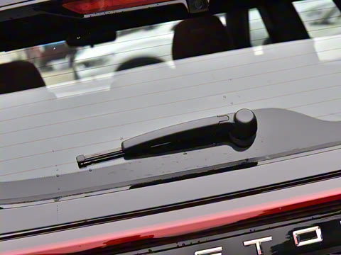 2025款 冠军版 1.5T DCT冠军MAX+ 5座 2025款 冠军版 1.5T DCT冠军MAX+ 5座