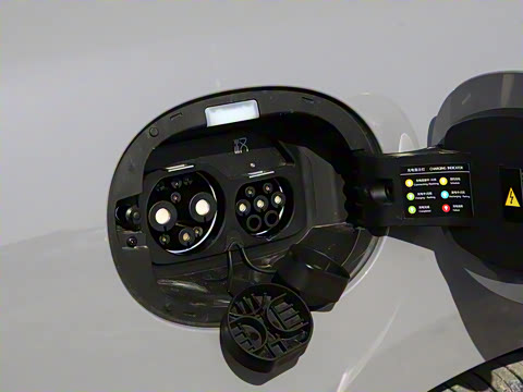 2025款 EV 智驾版 506KM尊贵型 2025款 EV 智驾版 506KM尊贵型