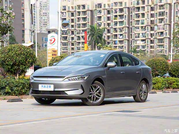 比亞迪 秦PLUS 2024款 榮耀版 EV 510KM超越型