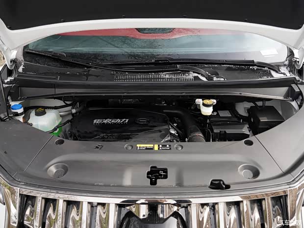 广汽乘用车 传祺M8 2024款 宗师系列 400T 先锋 广汽乘用车 传祺M8 2024款 宗师系列 400T 先锋