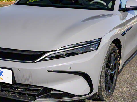 2025款 DM-i 智驾版 125KM精英型 2025款 DM-i 智驾版 125KM精英型