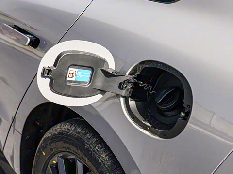 2025款 DM-i 智驾版 125KM精英型 2025款 DM-i 智驾版 125KM精英型