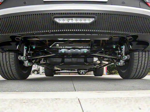 比亚迪 唐新能源 2024款 DM-i 荣耀版 112KM 尊贵型 比亚迪 唐新能源 2024款 DM-i 荣耀版 112KM 尊贵型