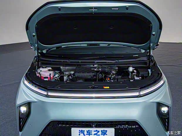 上汽大通 大家9 2024款 超混 超長續(xù)航版 6座 高配