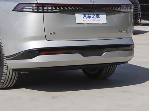 2025款 636Ultra智驾版 5座 2025款 636Ultra智驾版 5座