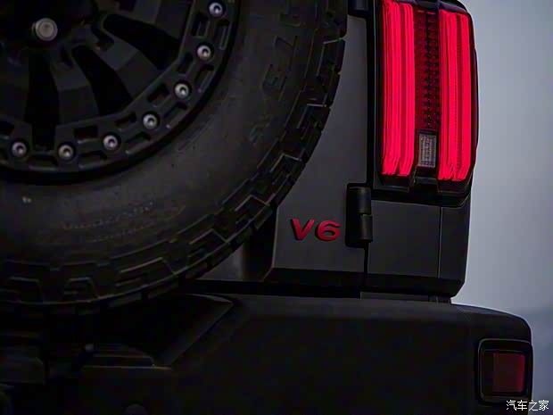 长城汽车 坦克300 2024款 330 3.0T V6 长城汽车 坦克300 2024款 330 3.0T V6