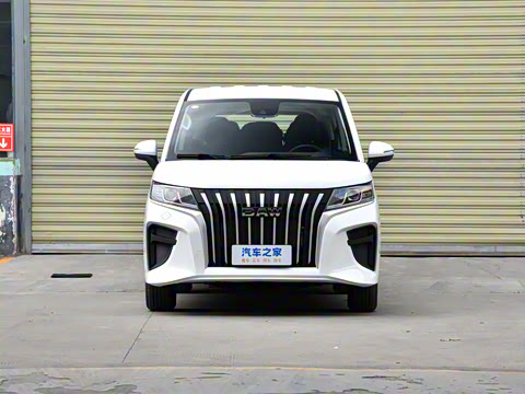 2024款 2.0L CNG高级营运版 9座 2024款 2.0L CNG高级营运版 9座