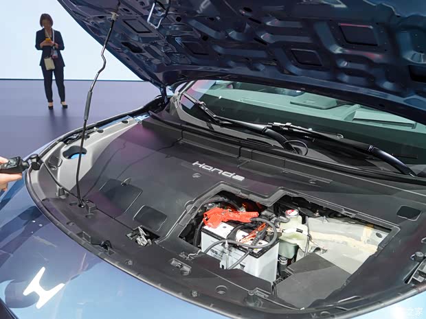 广汽本田 烨P7 2024款 基本型 广汽本田 烨P7 2024款 基本型