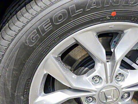 2024款 240TURBO 两驱锋尚版 5座 2024款 240TURBO 两驱锋尚版 5座