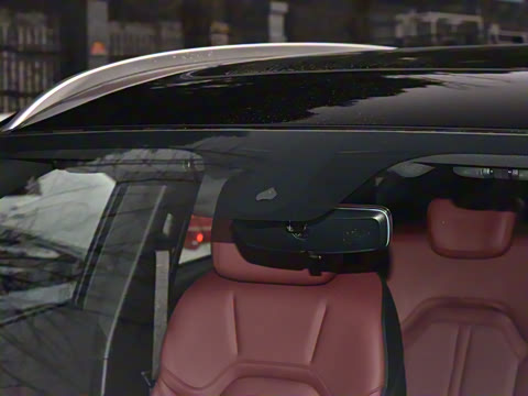 2025款 冠军版 1.5T DCT冠军MAX+ 5座 2025款 冠军版 1.5T DCT冠军MAX+ 5座